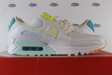 nike air max 90 pastel price